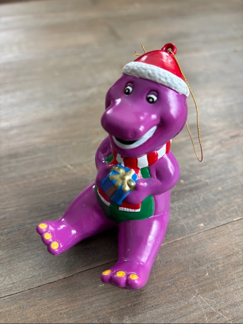 Vintage 90s Barney Christmas ornament